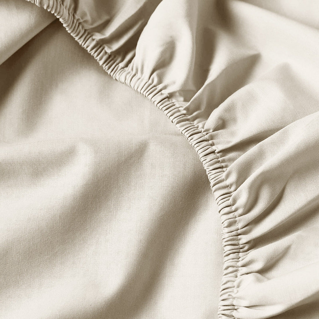 Fitted Bed Sheet – KING Bed – Free Pillow – BEIGE