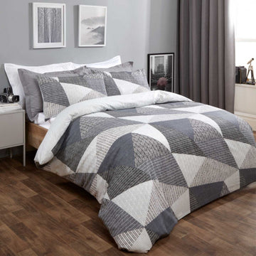 Monochrome Geometric Quilt Set
