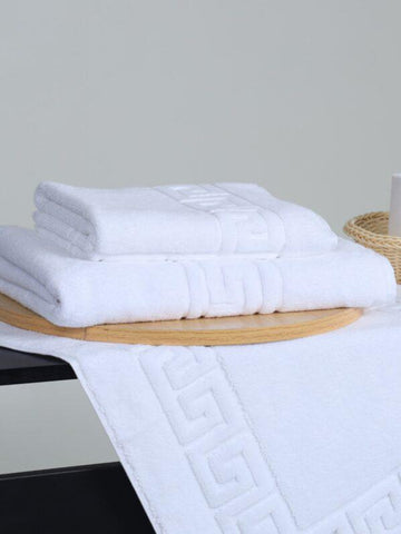 Elegant Towel & Bath Mat Set