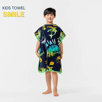 Embroided kids bathrobe
