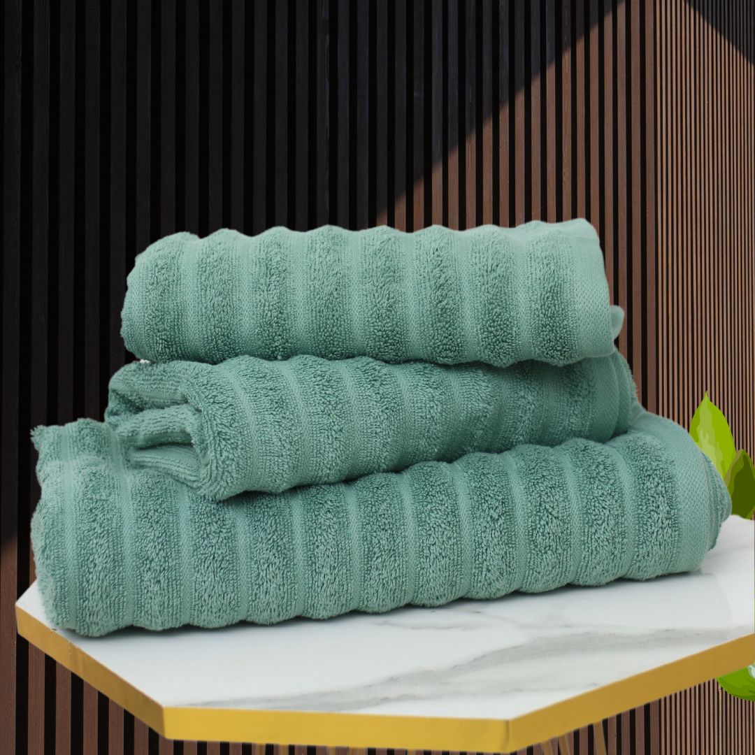 Tommy Heglifer Towel Set
