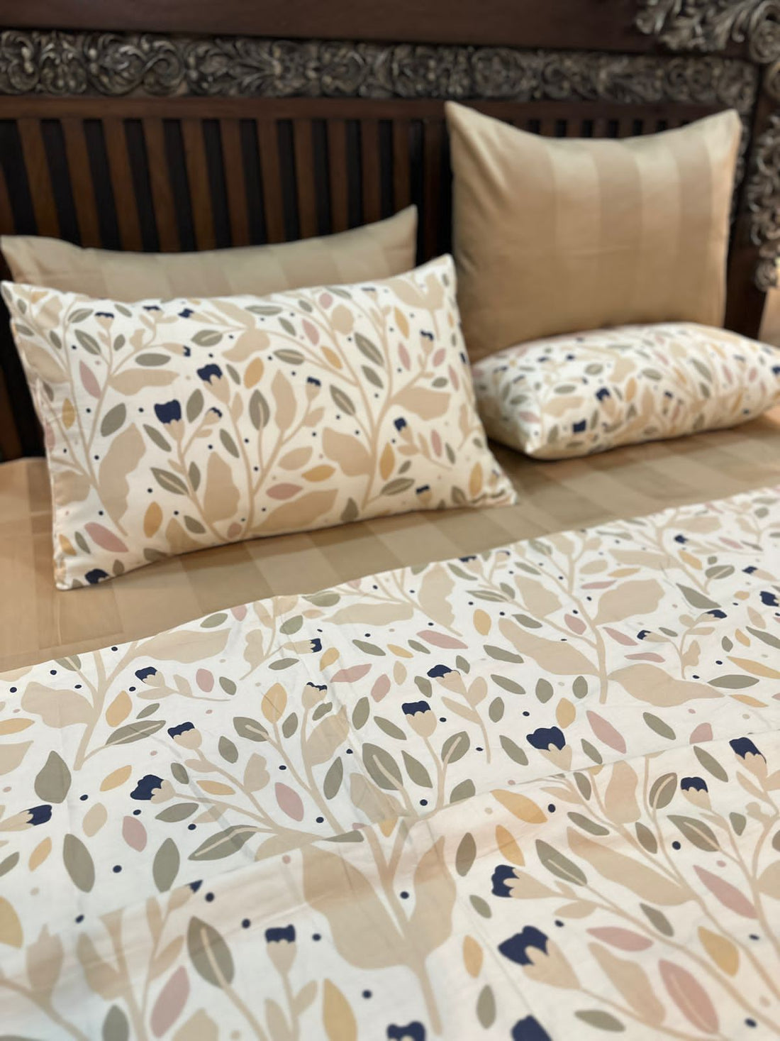 Cotton Satin Bedsheets B&B (CS-9)