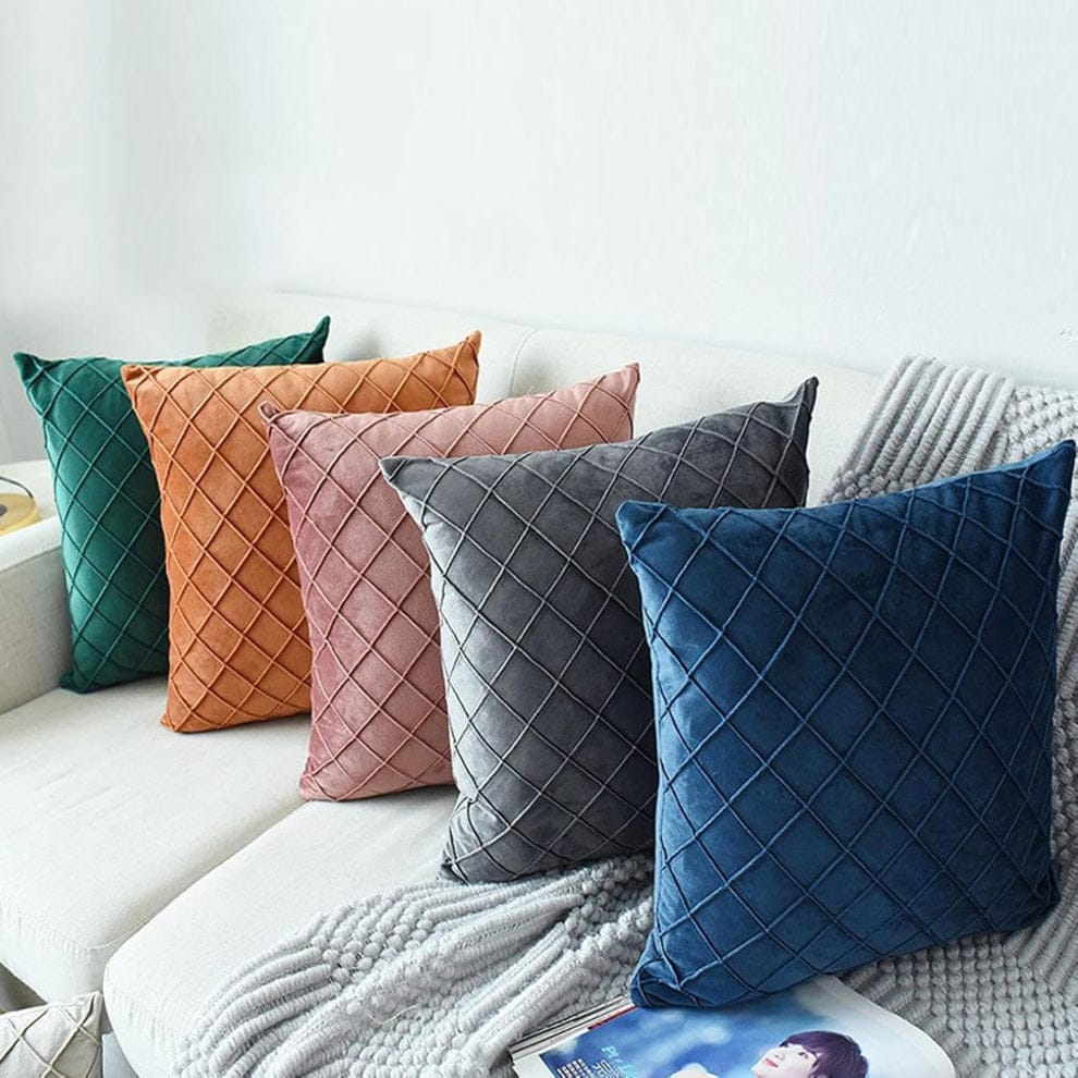 Valvet Pillow Set