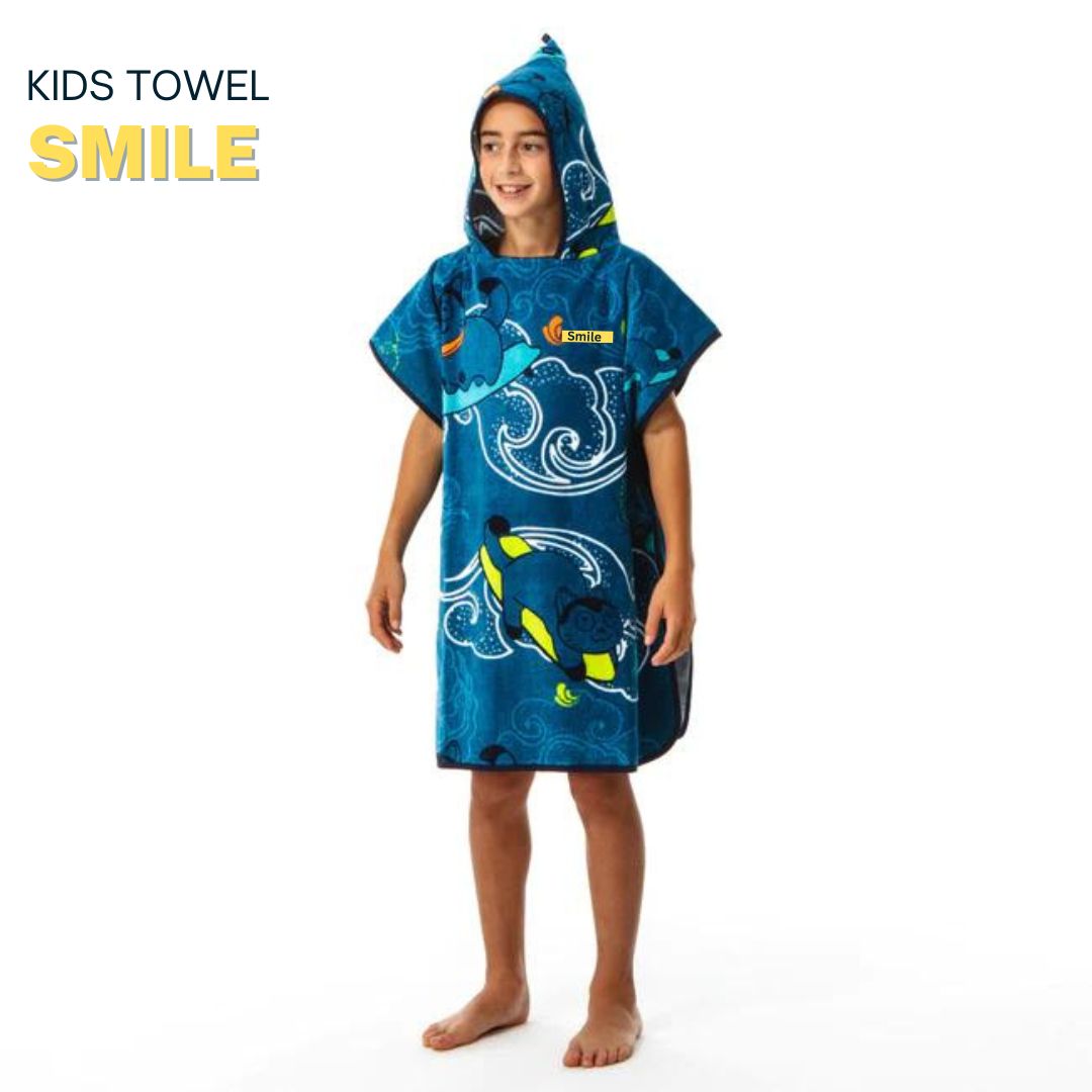 Embroided kids bathrobe