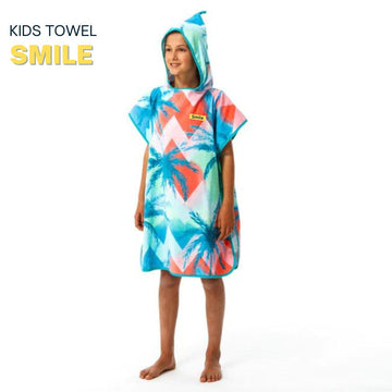 Embroided kids bathrobe